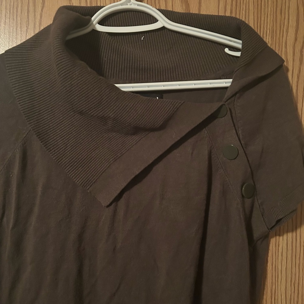 Kenneth Cole Unlisted Brown Top Medium - Picture 3 of 9